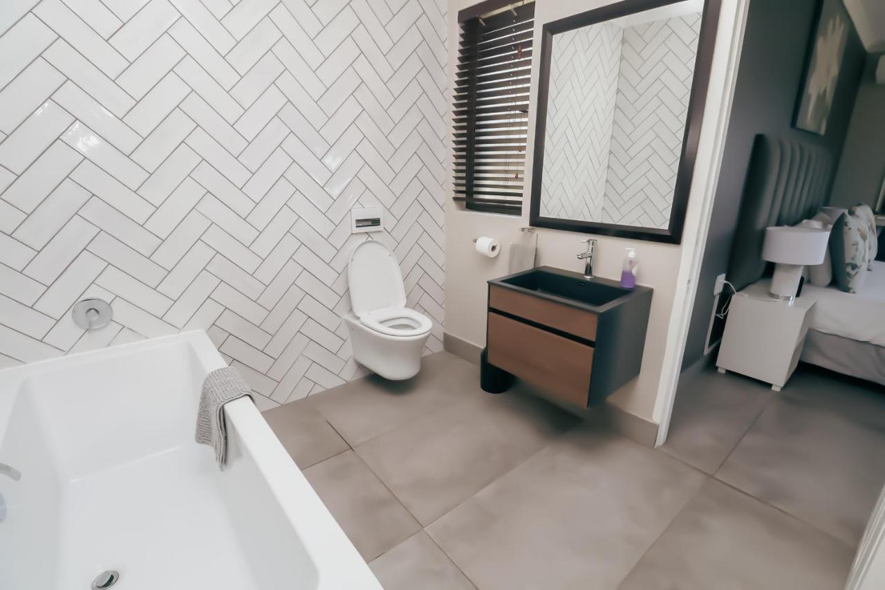 Ocean Rocks Villa, Umhlanga Durban Ngoại thất bức ảnh